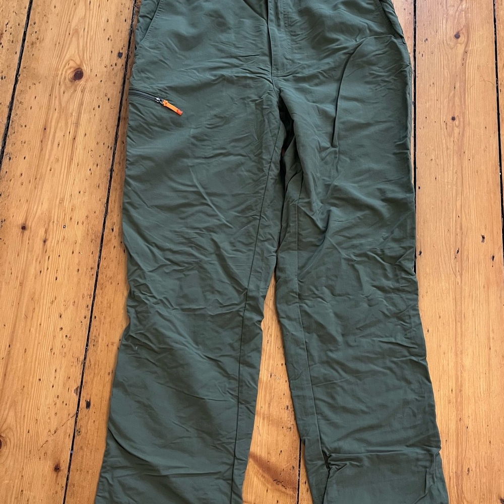 Women’s Orvis Green Outdoor Pants